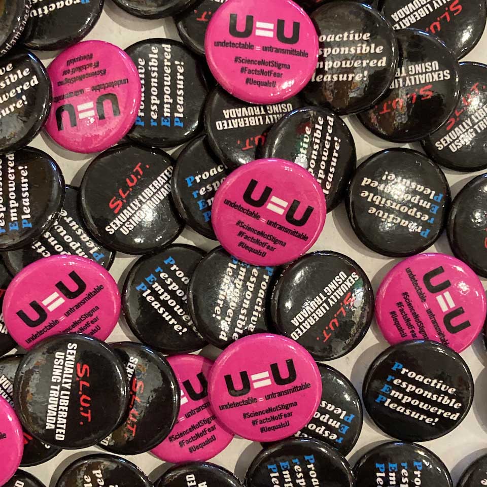 1" Button Badges